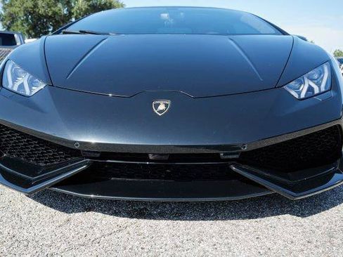 Used 2018 Lamborghini Huracan LP 610-4 AWD/4WD image 19