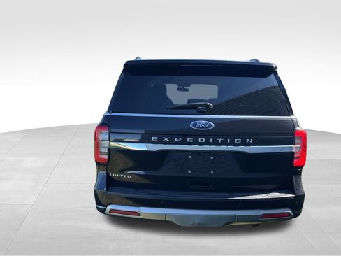 Used 2022 Ford Expedition Limited image 4