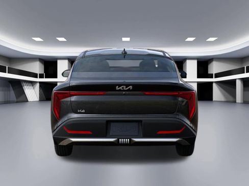 New 2026 Kia K4 LXS image 4