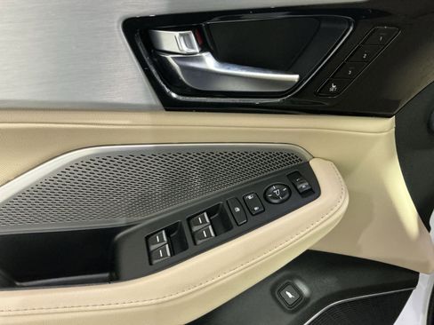 Used 2023 Acura MDX SH-AWD image 23