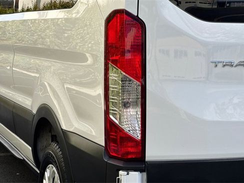 Used 2023 Ford Transit 350 XLT image 43