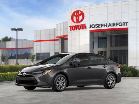 New 2026 Toyota Corolla LE image 32