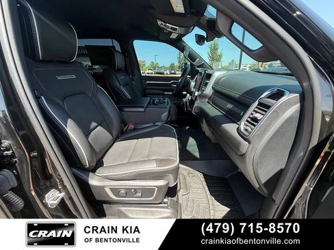 Used 2025 RAM 1500 Laramie AWD/4WD image 31