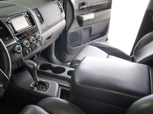 Used 2019 Toyota Sequoia TRD Sport w/ TRD Sport Premium Package RWD image 21