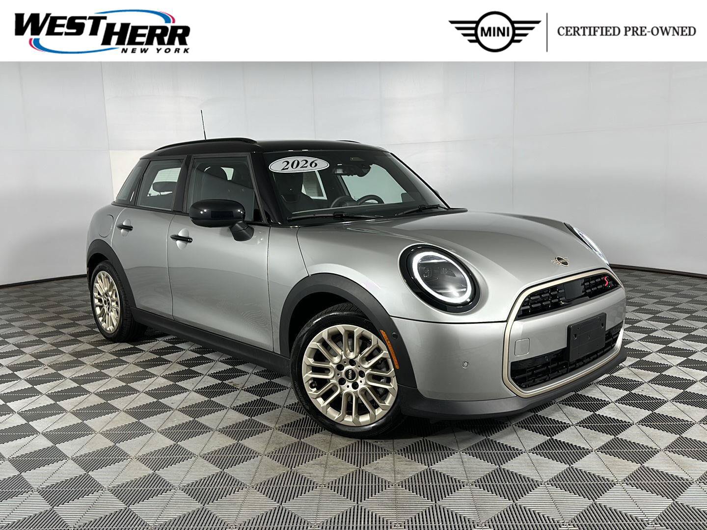Used 2026 MINI Cooper 2-Door Hardtop FWD image 1