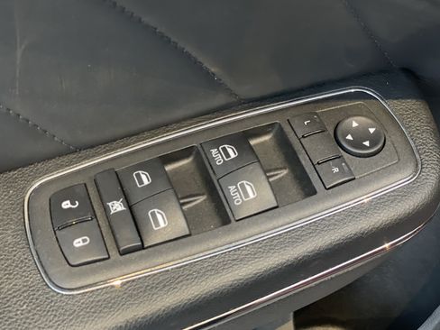 Used 2023 Dodge Charger SRT Hellcat RWD image 16