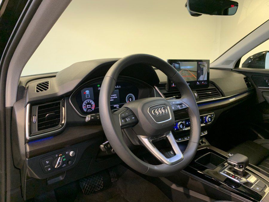 Used 2023 Audi Q5 2.0T Prestige AWD/4WD image 18