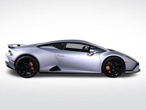 Used 2023 Lamborghini Huracan Tecnica RWD image 21