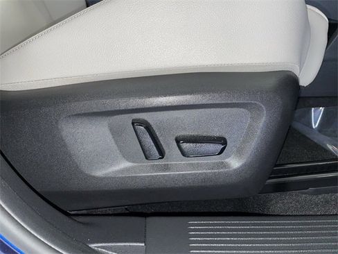 Certified 2024 Nissan Rogue SL image 21