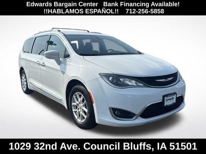 Used 2020 Chrysler Pacifica Touring-L