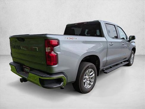 Used 2025 Chevrolet Silverado 1500 LT AWD/4WD image 4