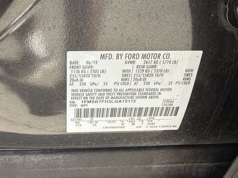Used 2020 Ford Explorer Limited RWD image 35