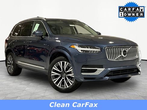 Used 2022 Volvo XC90 T8 Inscription Expression w/ Advanced Package AWD/4WD image 3