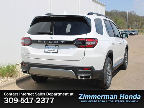 New 2026 Honda Pilot EX-L image 2