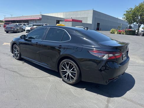 Certified 2024 Toyota Camry SE FWD image 5