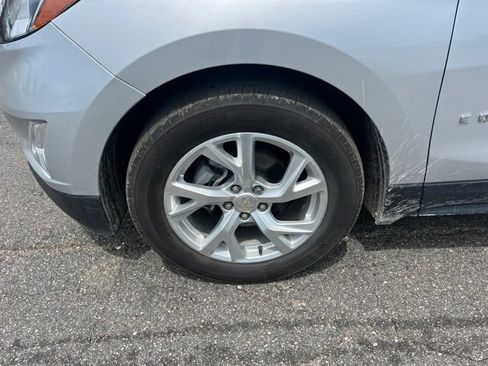 Used 2020 Chevrolet Equinox Premier FWD image 8