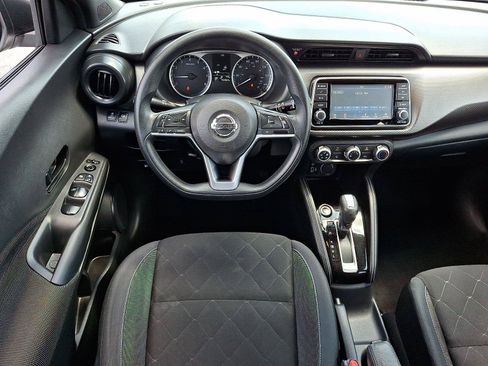 Used 2019 Nissan Kicks S FWD image 14