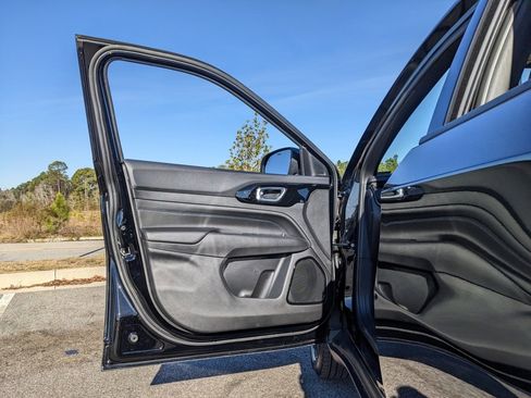 New 2026 Jeep Compass Latitude image 49