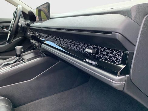 Certified 2025 Honda Accord EX-L image 42
