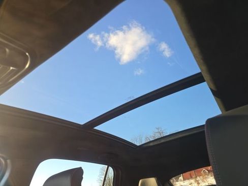 Used 2024 Jeep Wagoneer Launch Edition image 27