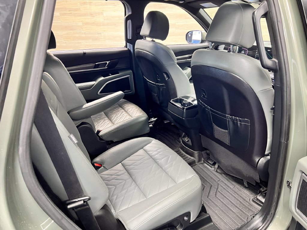Used 2024 Kia Telluride EX X-Line AWD/4WD image 19