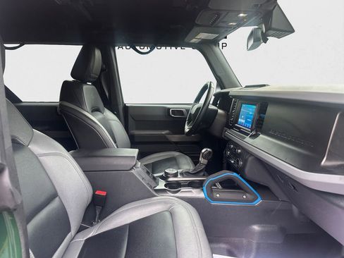 Used 2023 Ford Bronco Black Diamond w/ Sasquatch Package image 25