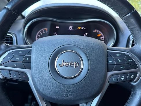 Used 2021 Jeep Grand Cherokee High Altitude AWD/4WD image 36