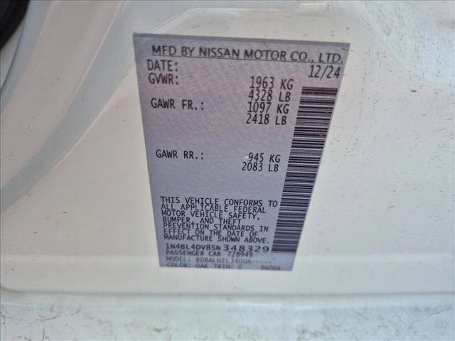 Used 2025 Nissan Altima 2.5 SV FWD image 16