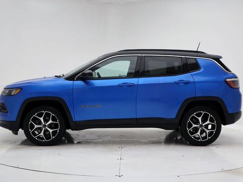 Used 2025 Jeep Compass Limited AWD/4WD image 5