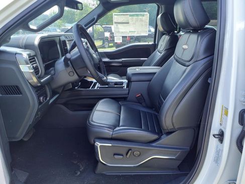 Used 2024 Ford F250 Platinum image 5