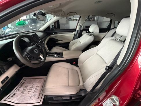 Used 2020 Honda Accord Hybrid image 17
