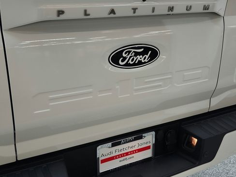Used 2025 Ford F150 Platinum image 24