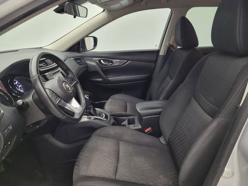 Used 2019 Nissan Rogue SV FWD image 17