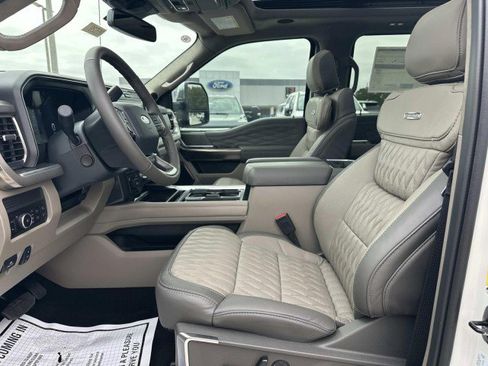 New 2026 Ford F350 Platinum w/ Platinum Plus Package image 9