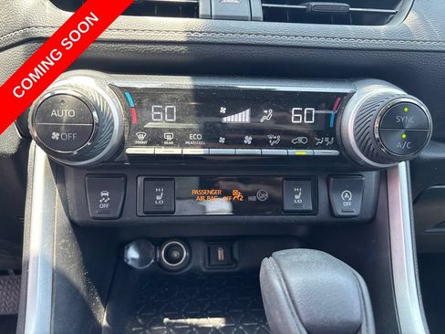 Used 2022 Toyota RAV4 XLE w/ Convenience Package AWD/4WD image 28