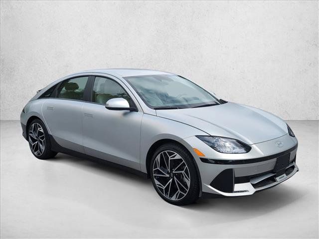 Used 2025 Hyundai Ioniq 6 SEL AWD/4WD image 3