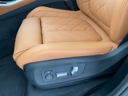 New 2026 BMW X5 xDrive40i w/ M Sport Package image 12