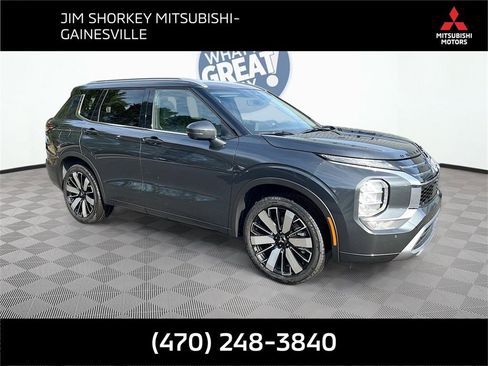 New 2026 Mitsubishi Outlander SEL image 1