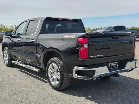 Used 2023 Chevrolet Silverado 1500 LTZ AWD/4WD image 9