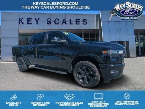 Used 2025 RAM 1500 Big Horn AWD/4WD image 1