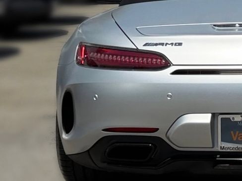 Used 2018 Mercedes-Benz AMG GT C image 13