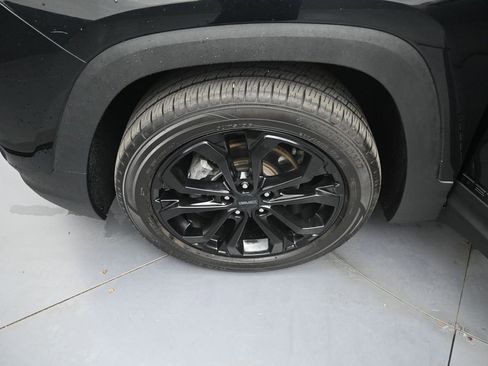 Used 2020 GMC Terrain SLE w/ Driver Convenience Package AWD/4WD image 33