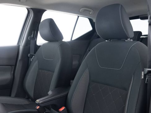 Used 2020 Nissan Kicks S FWD image 22