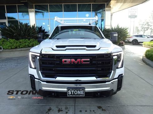 New 2026 GMC Sierra 2500 Pro w/ Convenience Package RWD image 2