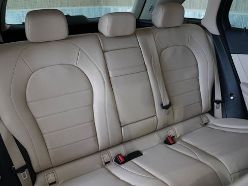 Used 2017 Mercedes-Benz GLC 300 image 37