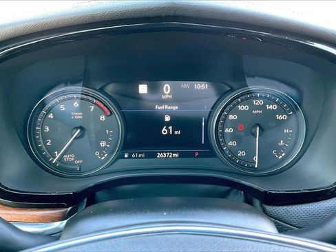 Used 2020 Cadillac XT5 Premium Luxury image 12