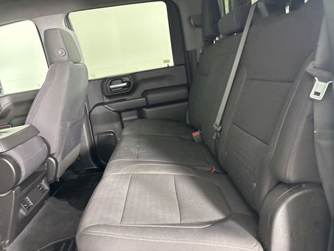 Used 2020 Chevrolet Silverado 2500 LT w/ Fleet Comfort Package image 22