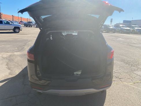 Used 2024 Chevrolet Blazer LT image 17