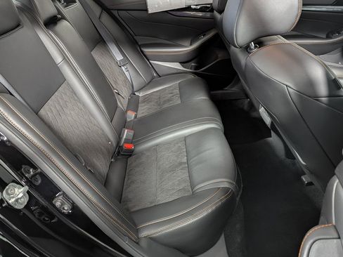 Used 2023 Nissan Maxima SR w/ Sport Mat Group image 24