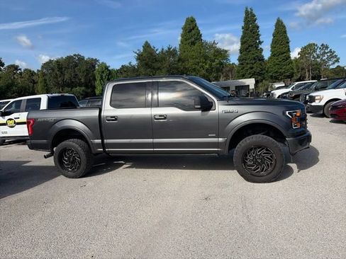 Used 2017 Ford F150 XLT w/ Equipment Group 302A Luxury AWD/4WD image 5